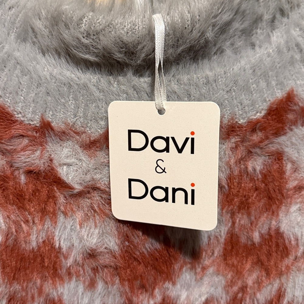 2 pc set rust red & gray houndstooth fuzzy pattern top & skirt by Davi & Dani​ - Picture 5 of 6
